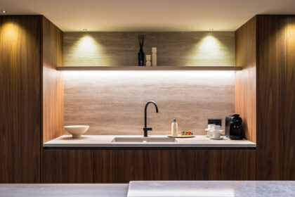 5787cd940d0a47b4dfa30edc8d9a9271 - 47