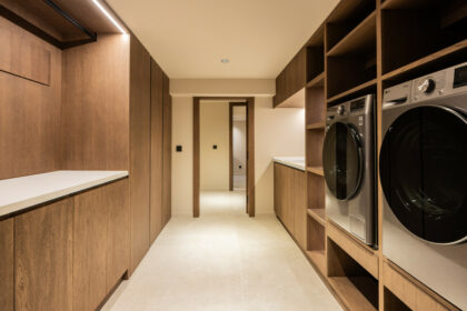 5787cd940d0a47b4dfa30edc8d9a9271 - 53