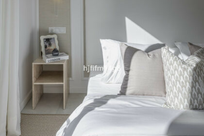 57beecc0a9022fe4ca784f403ee4bb49 - 32