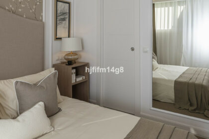 57beecc0a9022fe4ca784f403ee4bb49 - 34