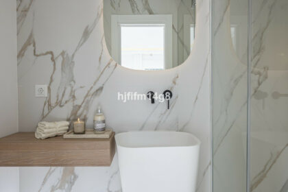 57beecc0a9022fe4ca784f403ee4bb49 - 36