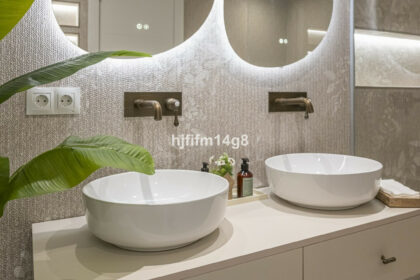 57beecc0a9022fe4ca784f403ee4bb49 - 37