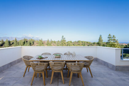 57ef37e37644746ad70e7e05d35c545e - 12