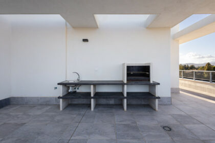 57ef37e37644746ad70e7e05d35c545e - 30