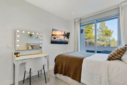 581383aef87a7907719a4c8c230c83d8 - 17