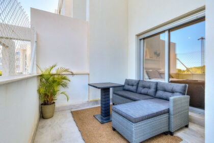 581383aef87a7907719a4c8c230c83d8 - 19