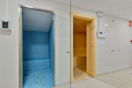 581383aef87a7907719a4c8c230c83d8 - 28