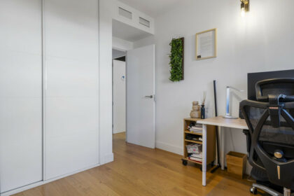 582fca9a24e0dc0fcac3569e0bb7173b - 25