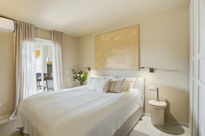 5a1a3830f1fe26eec19ffd6bf0b893b7 - 27