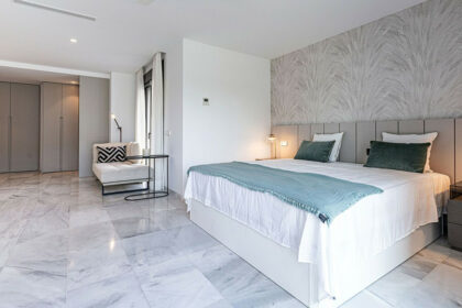 5a30e72be7d74b1057aecfcde34a8a60 - 10