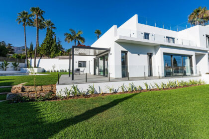 5a30e72be7d74b1057aecfcde34a8a60 - 13