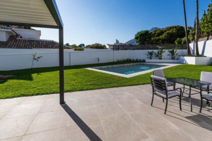 5a30e72be7d74b1057aecfcde34a8a60 - 21