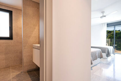 5a30e72be7d74b1057aecfcde34a8a60 - 54