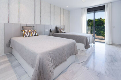 5a30e72be7d74b1057aecfcde34a8a60 - 55