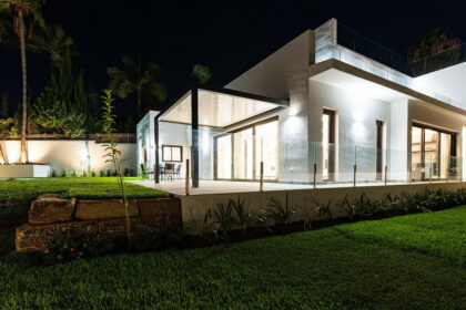 5a30e72be7d74b1057aecfcde34a8a60 - 71