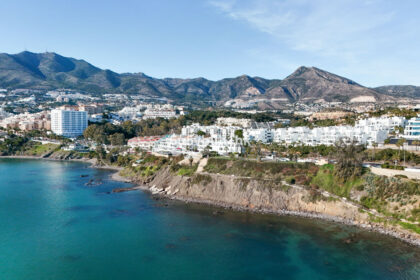 5a7937f2226dad7dd3f4057b74c0f00a - 38