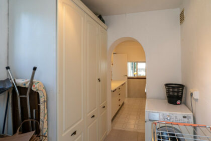 5b0cb90219ae74fed59574e2a2bd9b5f - 12