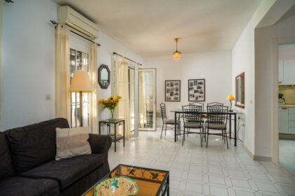 5b0cb90219ae74fed59574e2a2bd9b5f - 5