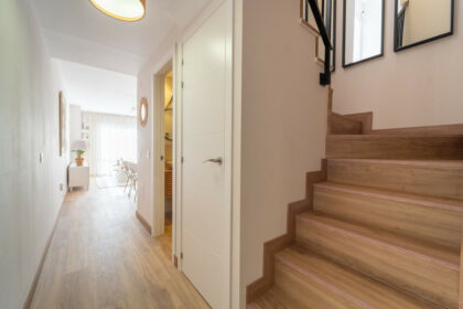 5ba7860d9c683e2c7160b185a4ca6db7 - 10