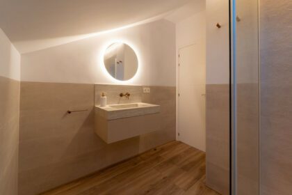 5ba7860d9c683e2c7160b185a4ca6db7 - 19