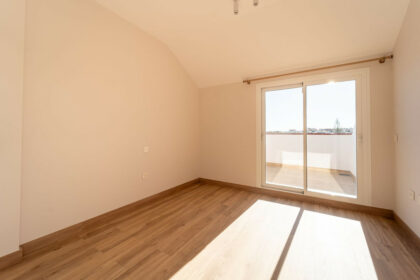 5ba7860d9c683e2c7160b185a4ca6db7 - 26