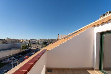 5ba7860d9c683e2c7160b185a4ca6db7 - 30