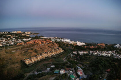 5c2769e00576637da638b5ed4d8739ed - 13