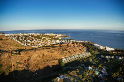 5c2769e00576637da638b5ed4d8739ed - 14