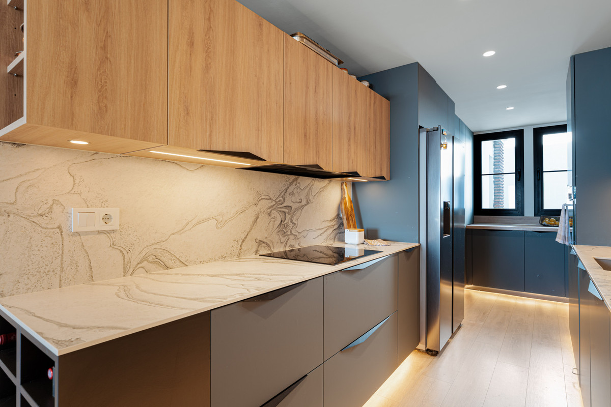 5c94323fdd3a88f479578587a0e5b63a - 11