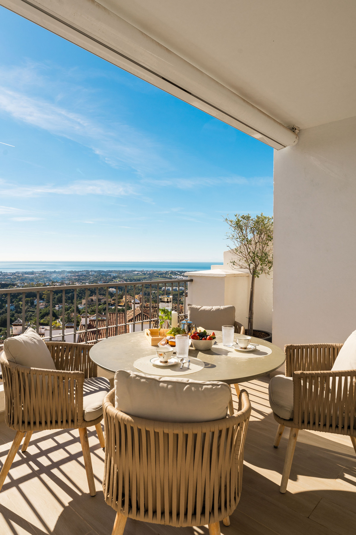 5c94323fdd3a88f479578587a0e5b63a - 33