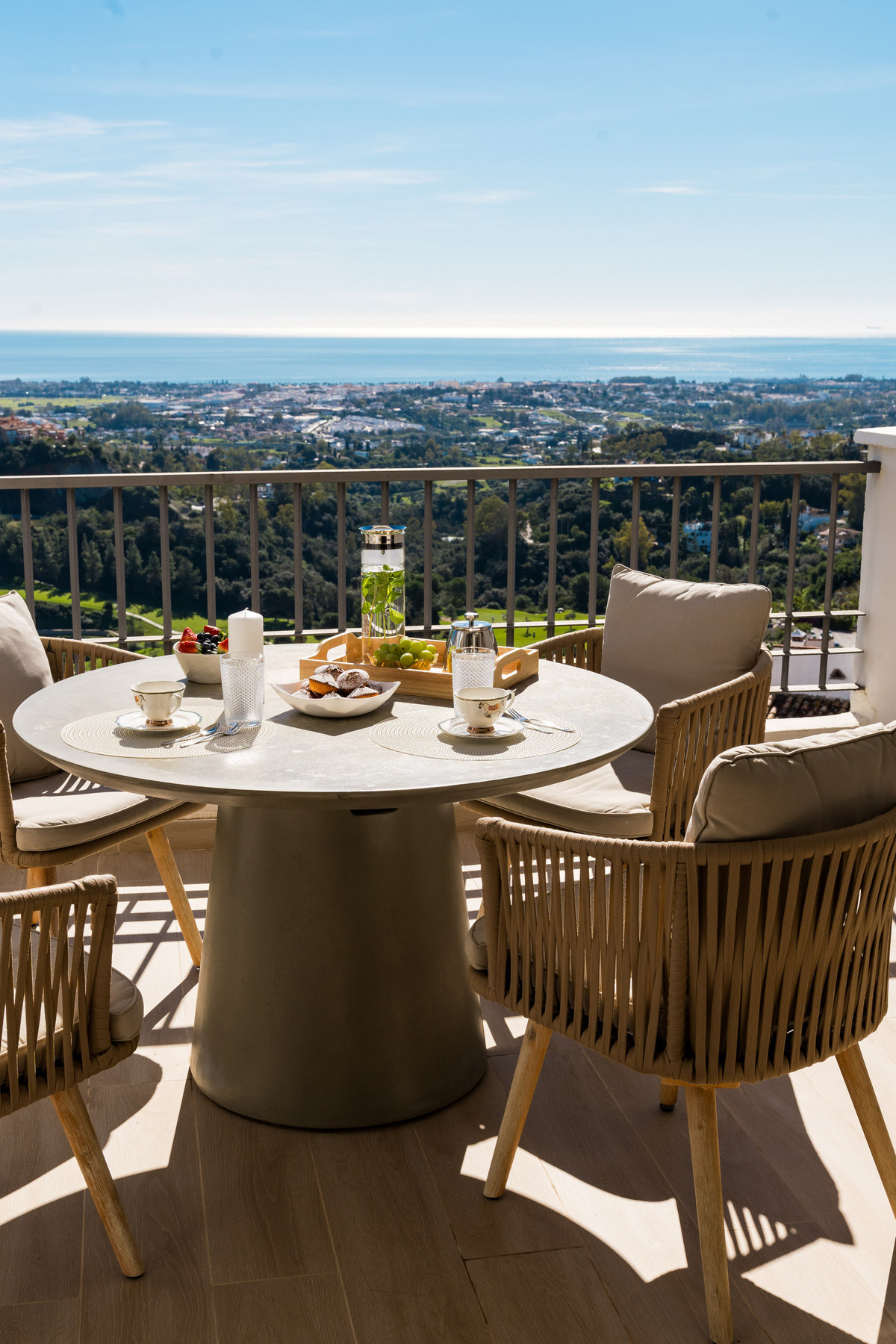 5c94323fdd3a88f479578587a0e5b63a - 35