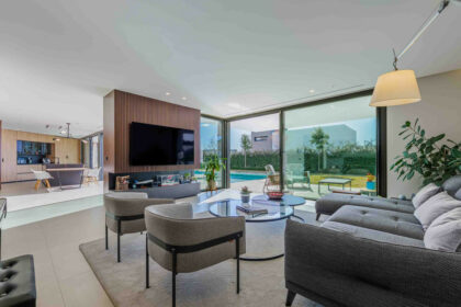 5d229a90f3c5b578ffa47bf80f1849dc - 11