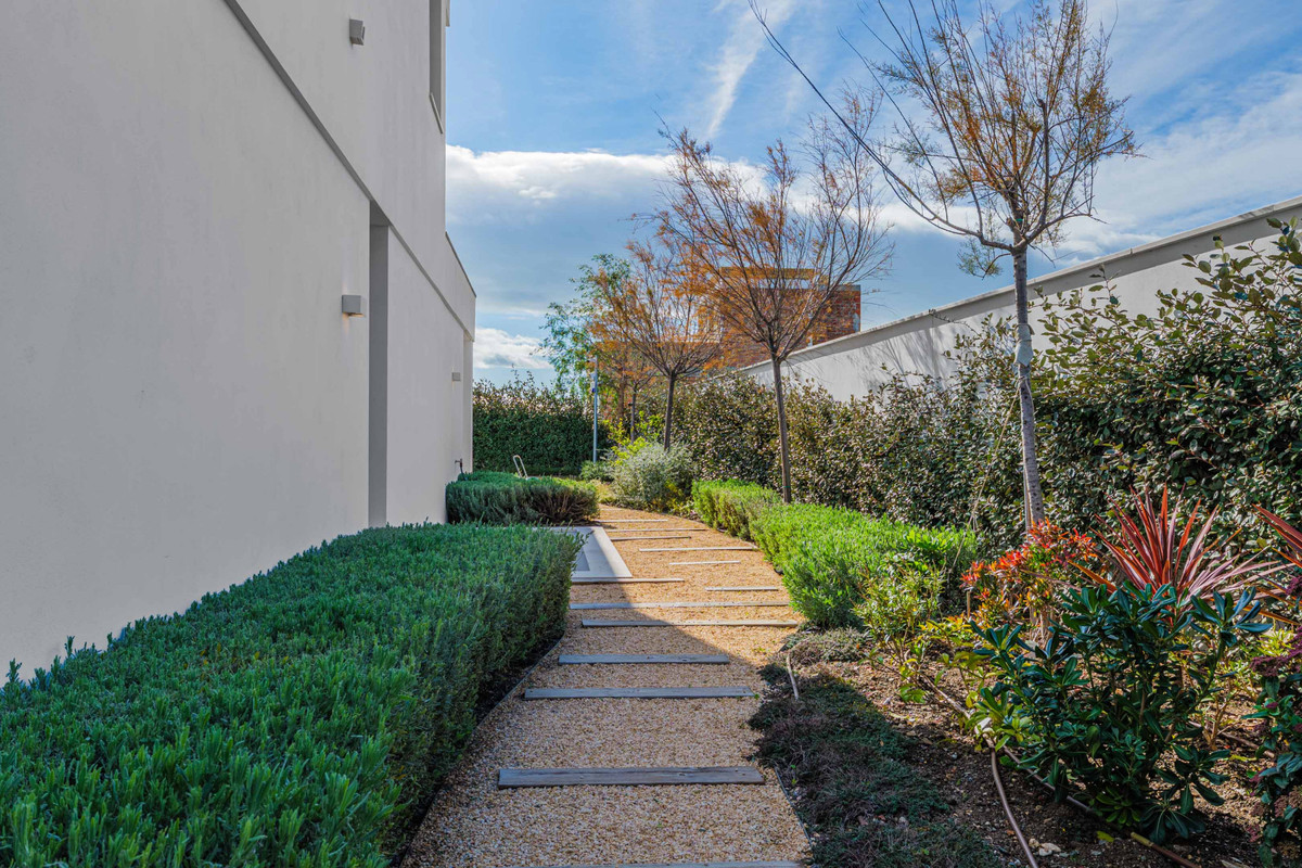 5d229a90f3c5b578ffa47bf80f1849dc - 49