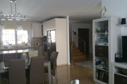 5d447025a5f06fb14328af3970095847 - 2