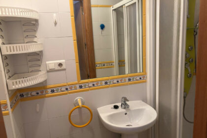 5dd1bf7b25bd49e62c7cd278d17c7d0c - 22