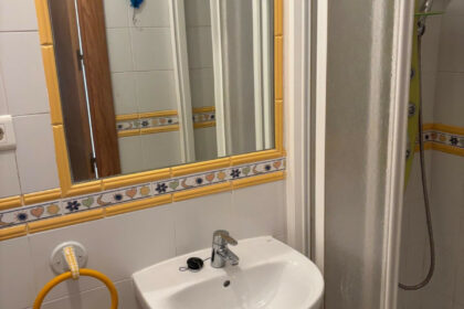 5dd1bf7b25bd49e62c7cd278d17c7d0c - 24