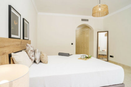 5dd2819a2a8e5ee44d689a7d36cbb565 - 18