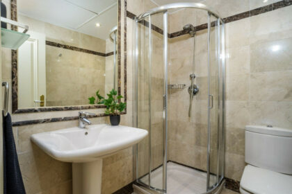 5dd2819a2a8e5ee44d689a7d36cbb565 - 2