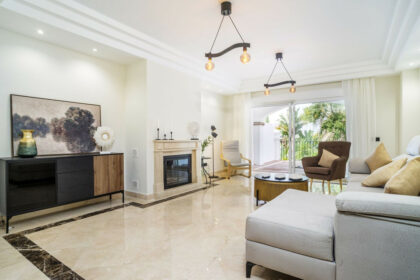 5dd2819a2a8e5ee44d689a7d36cbb565 - 25