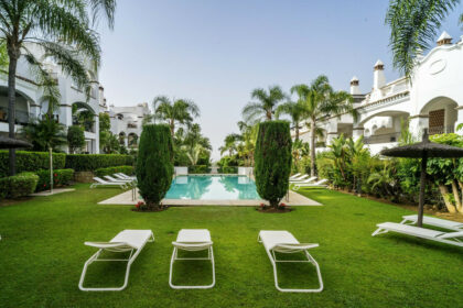 5dd2819a2a8e5ee44d689a7d36cbb565 - 56