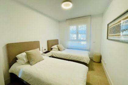 5dde072379db00f64bed5605e792d549 - 21