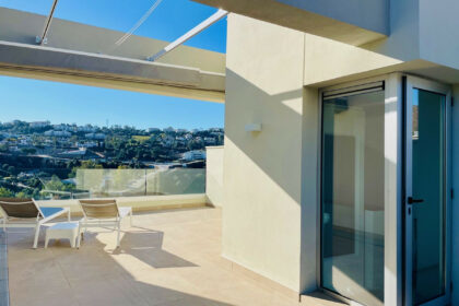 5dde072379db00f64bed5605e792d549 - 32