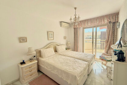 5e43bf5e1da9e32906d546db3c702fcf - 13