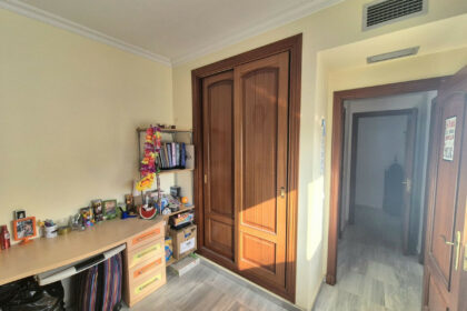 5f1815d4233b3730a360f07b7b28008b - 24