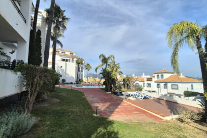 5f1815d4233b3730a360f07b7b28008b - 40