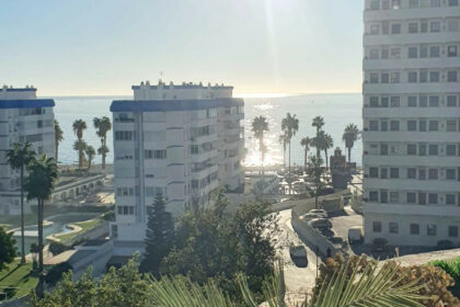 5f6d67df6d2b8f7f65f03fe3ccfd3b91 - 1