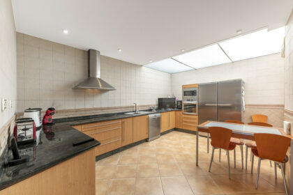 6120d21ae3aa9f0c8044c82cc42fddfb - 7