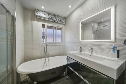 6189b1c65d207fd092706cf2df1f9ce2 - 13