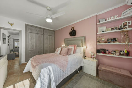 6189b1c65d207fd092706cf2df1f9ce2 - 19