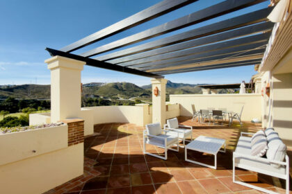 61b35992056058475afd655c2b21a0cf - 1